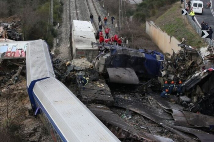 Катастрофа в Греции: власти назвали причину аварии на железной дороге