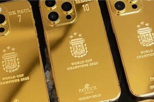 Ліонель Мессі купив на подарунки колегам 35 золотих айфонів на $200 тисяч