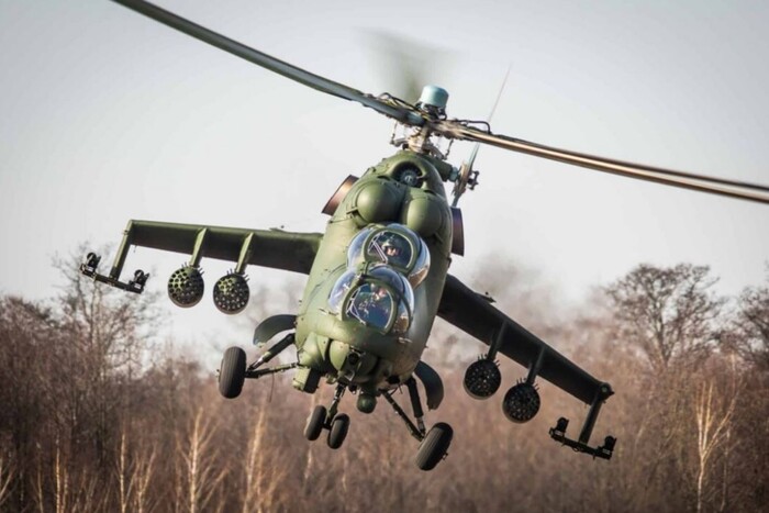 У Польщі впав військовий гелікоптер