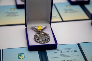 Що не так з державними нагородами в Україні