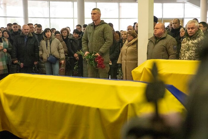 У Києві попрощалися із двома загиблими героями-льотчиками