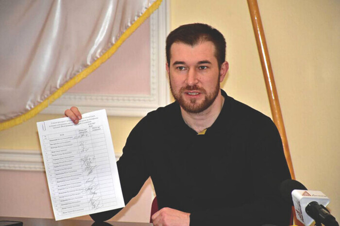 Власть на двоих. Исполняющий обязанности мэра Чернигова описал сотрудничество с представителем Зеленского