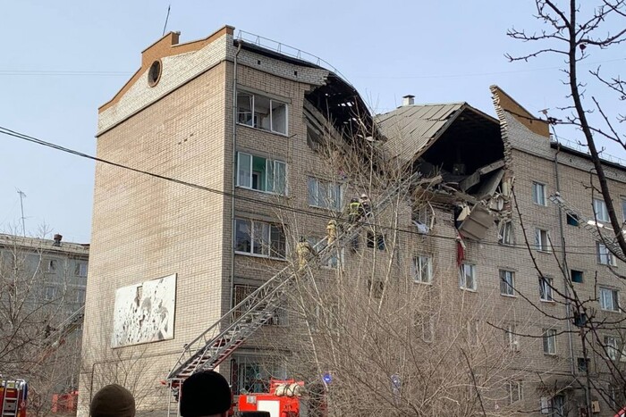 Під Читою від вибуху рухнули два поверхи будинку: деталі (фото, відео)