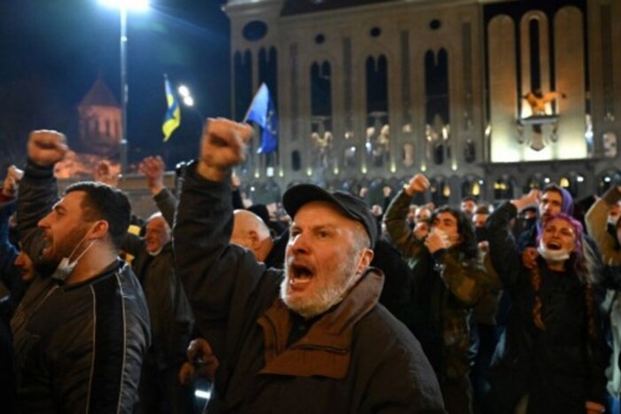 Правоохоронці звільнили усіх протестувальників у Грузії 