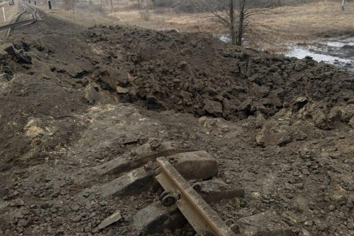 Les occupants ont frappé Sloviansk, la voie ferrée a été endommagée (photo)