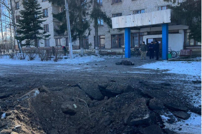 Росіяни обстріляли селище на Сумщині: є загиблий та поранені