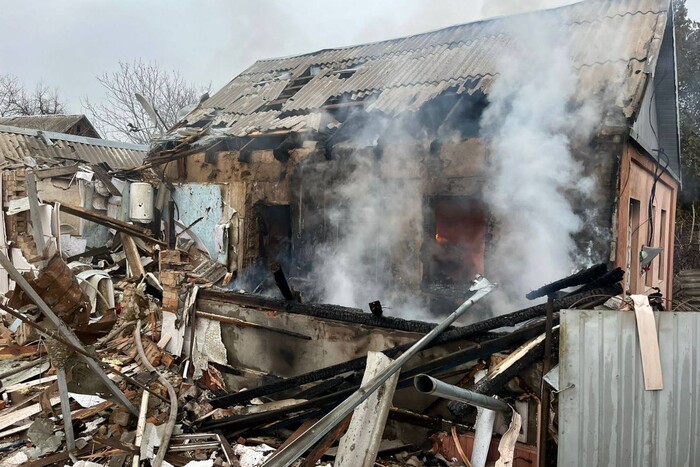 Les occupants frappent la région de Dnipropetrovsk: il y a des victimes et beaucoup de destructions (photo)