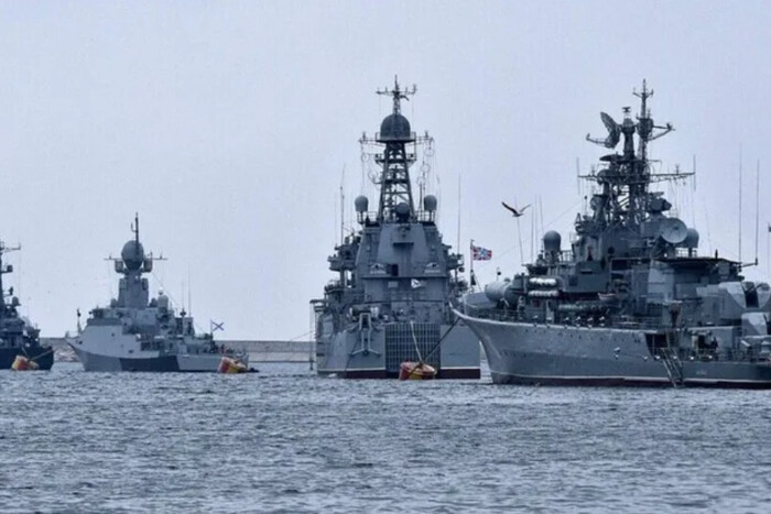 ЗСУ фіксують нетипову активність російських кораблів у Чорному морі