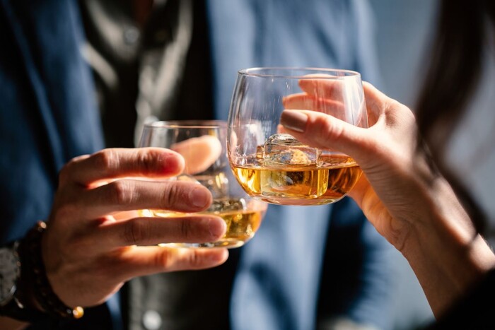 Вчені дослідили вплив алкоголю на мозок: нові результати вражають