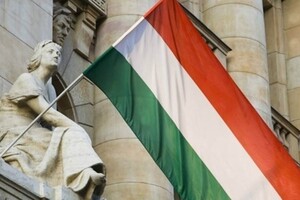 Угорщина відкриває двері НАТО для однієї країни: озвучено дату голосування