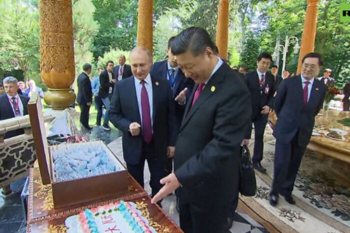 Le Kremlin flattera Xi Jinping avec son dessert préféré