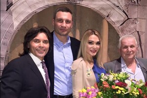 Актор Євген Паперний переніс операцію: Сумська подякувала за допомогу Кличку