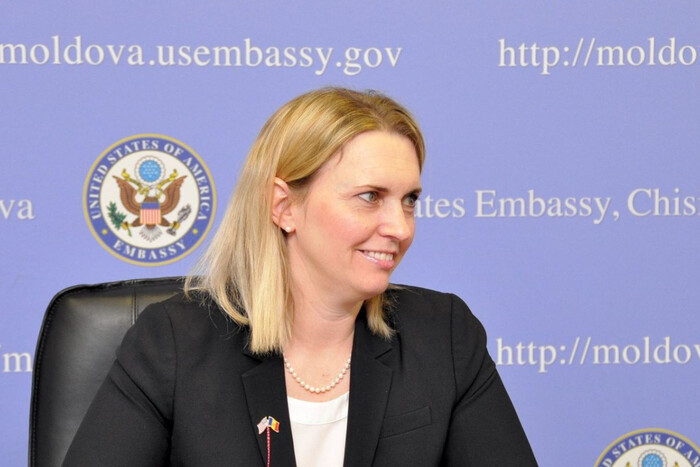 Посольство США подякувало українським енергетикам за успішно пройдений опалювальний сезон