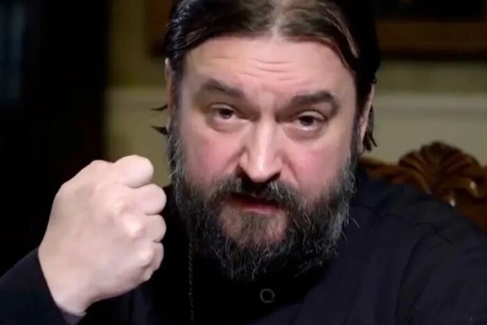Російська церква закликала бомбити Україну, але робити це з молитвою (відео)