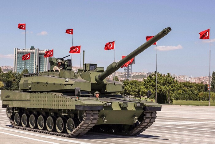 Турки планують розпочати виробництво власних танків «Алтай» (відео)