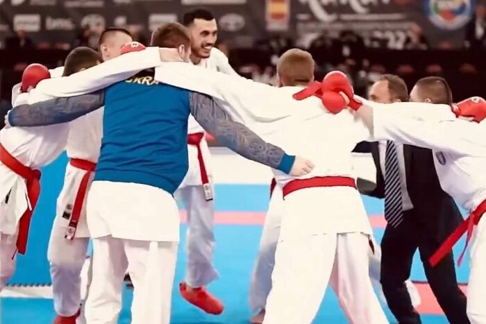 Мужская сборная Украины по каратэ впервые в своей истории стала чемпионом Европы