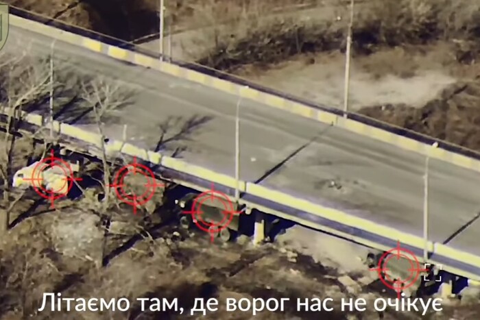 Порошенко показав вражаюче відео, як БПЛА Poseidon вистежив ворожу техніку в Донецьку