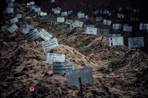 Массовое захоронение гражданских поблизости Броваров: жуткие фото и видео