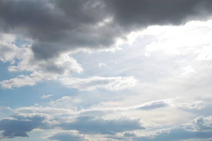 Хмарно з проясненнями, але тепло: проноз погоди в Україні на 12 квітня