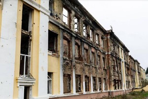 Росіяни вдарили «градами» по підприємству Харківщини: є постраждалі