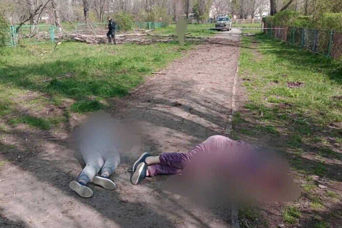 Последствия российских обстрелов Херсона: погибли мать и дочь (обновлено)