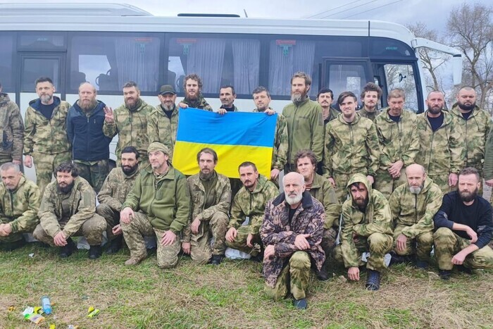 Среди освобожденных – рядовые и сержанты, попадавшие в плен на Бахмутском, Соледарском, Запорожском, Херсонском направлениях