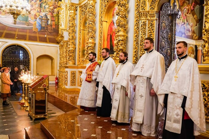 В Успенському соборі Лаври вперше за 300 років провели службу українською мовою
