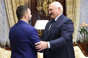 «На фронті як у нас справи?»: Лукашенко вигадав, як допомогти голові «ДНР»