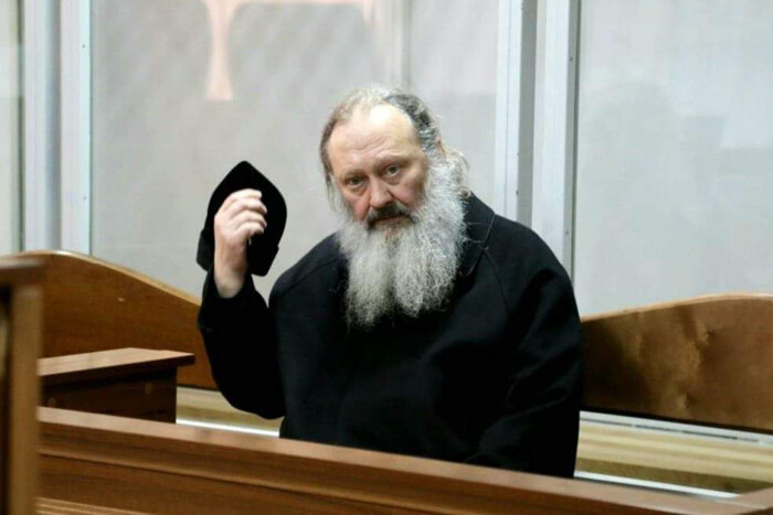 Суд оставил митрополита Павла под круглосуточным домашним арестом