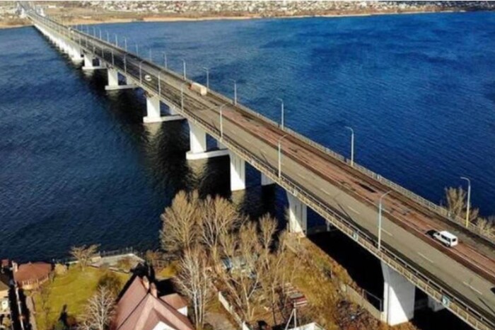 Росіяни накрили вогнем Антонівський міст біля Херсона, є жертви