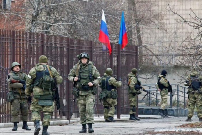 Военные сообщили, сколько российских захватчиков сейчас воюет против Украины
