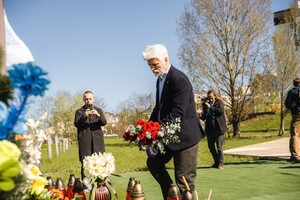 Президент Чехії Петр Павел відвідав Бучу (фото) 