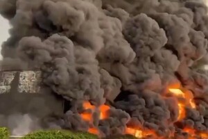 «Бавовна» в окупованому Криму: пожежі присвоєно найскладніший рівень (відео)
