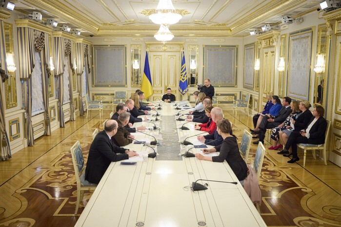 До України прибула делегація США з питань економічної допомоги