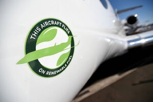 Виробники етанолу хочуть заправляти своєю продукцією літаки в США