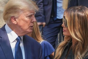 Колишній президент США Дональд Трамп знову образив свою дружину