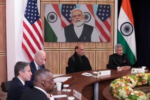 Президент Байден, разом із міністром оборони Ллойдом Остіном і держсекретарем Ентоні Блінкеном, проводить переговори з індійськими лідерами