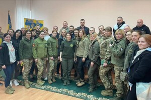 Сьогодні у ЗСУ 42 тис. жінок військовослужбовців