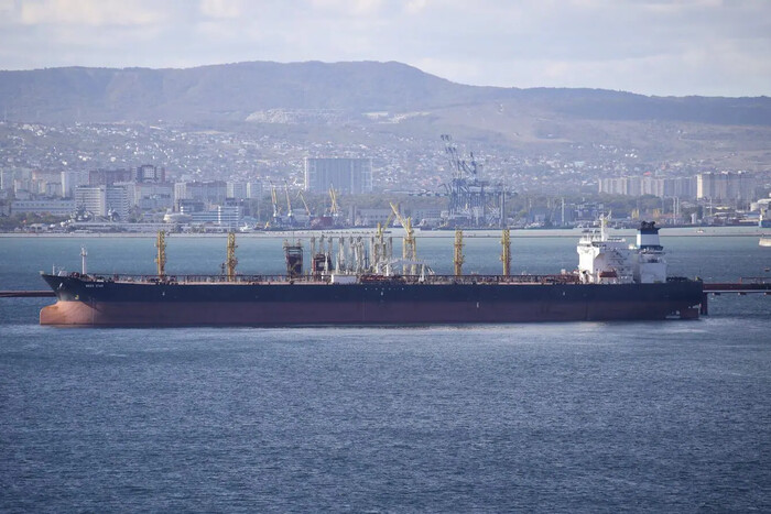Індійська компанія, пов’язана з РФ, стала гігантом морських нафтових перевезень: розслідування