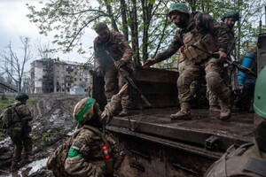 Ворог не збирається змінювати свої плани і робить все можливе, аби взяти Бахмут