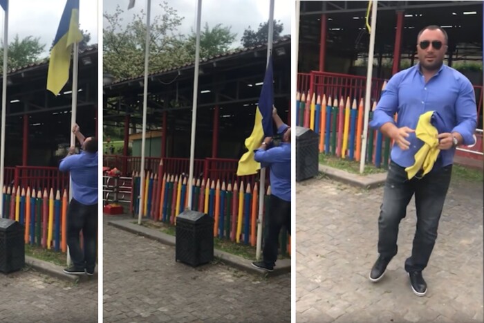 У Грузії прихильник проросійської партії зірвав прапор України (відео)