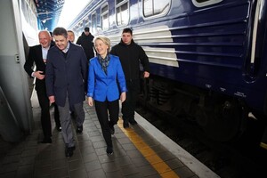 Глава Єврокомісії у День Європи приїхала до Києва 
