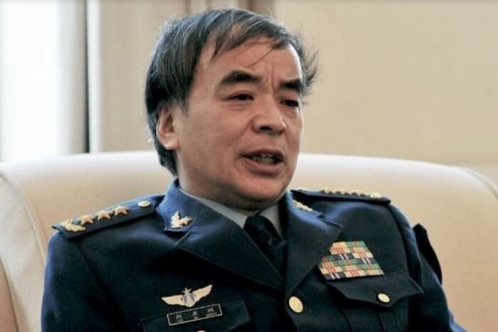 У Китаї колишнього генерала Лю Ячжоу засуджено до смертної кари