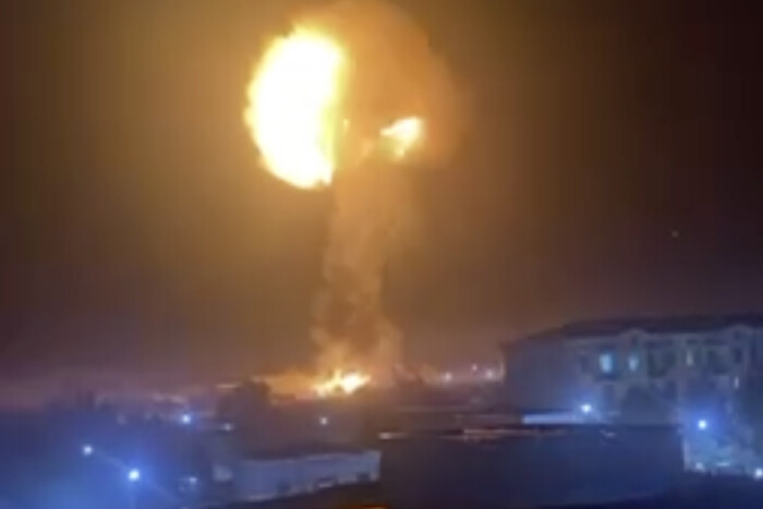 В Узбекистані пролунав потужний вибух на газопостачальній станції (відео)