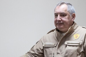 Поранений у сідниці Рогозін обурився салютами у Москві