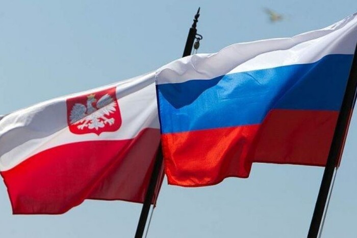 Польща викликає посла Росії на розмову