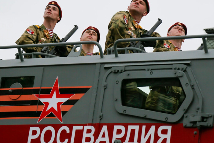 Росіяни завозять росгвардійців на окуповані території, щоб боротися із партизанами