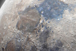 Кратеры на Луне: появились снимки с невероятной детализацией