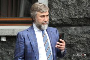 Суд арештував частки Новинського у компаніях Ахметова