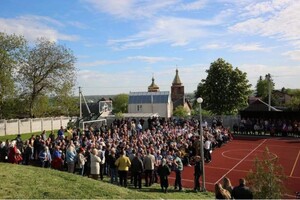 Вісім парафій Хмельниччини перейшли до ПЦУ